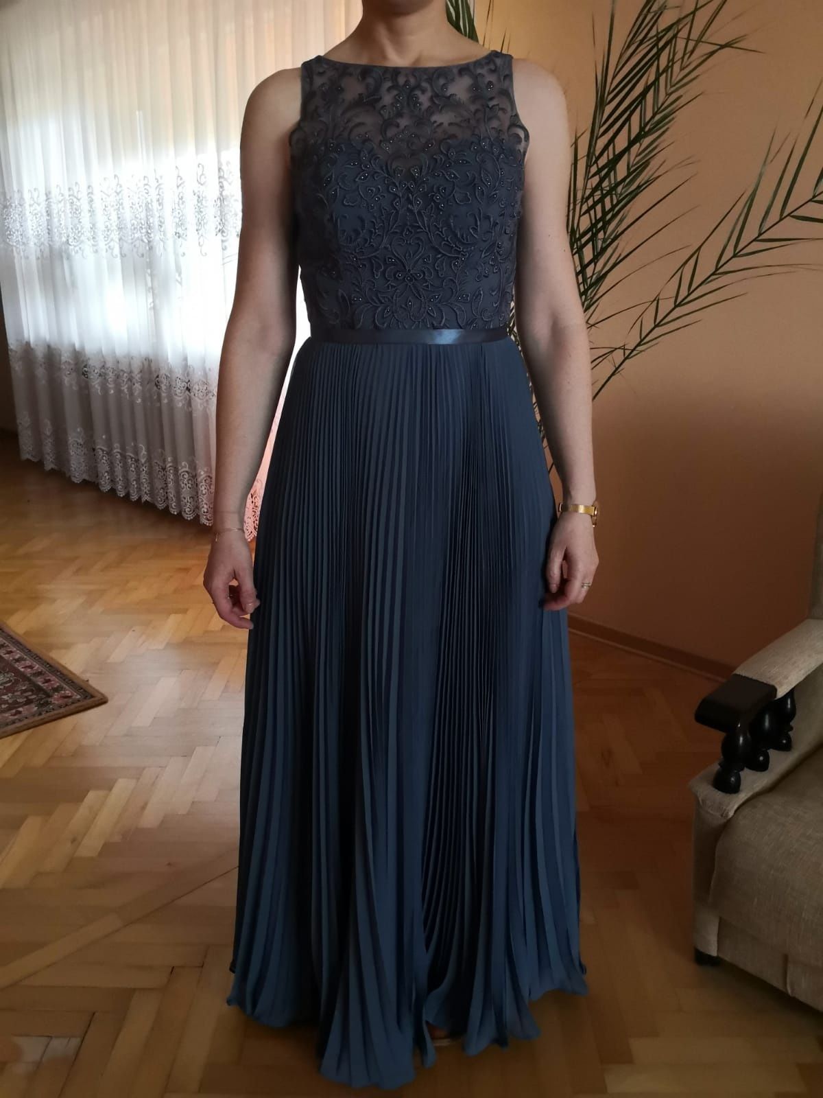 Sukienka suknia wieczorowa Peek&Cloppenburg
