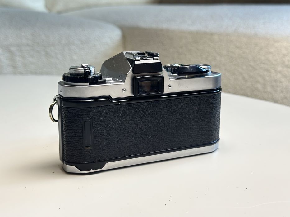 Fujica AX-1 55mm f2.2 aparat analogowy zadbany