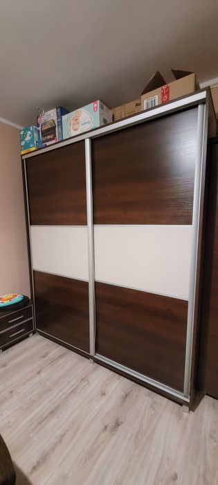 Szafa przesuwna bodzio