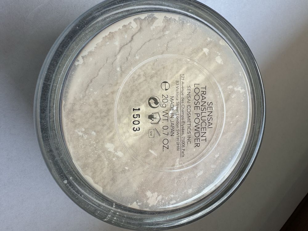 Puder sensai translucent loose powder