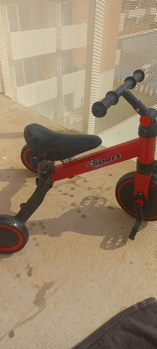 Sprzedam rowerek biegowy 4w1