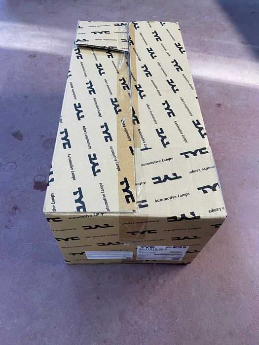 Reflektor / Lampa TYC Lewa