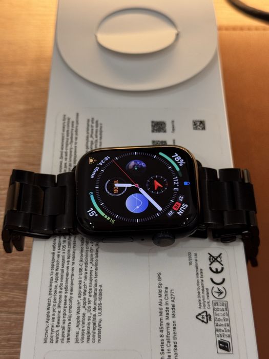 Apple Watch Series 8 45 mm GPS A2771 Midnight з коробкою