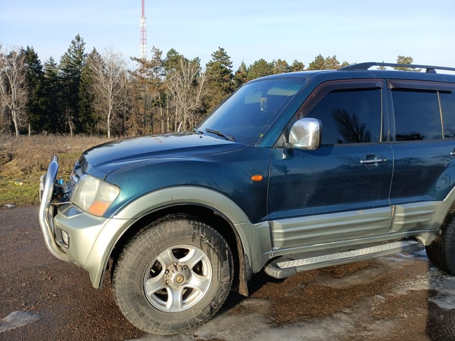 Продам Паджеро 3