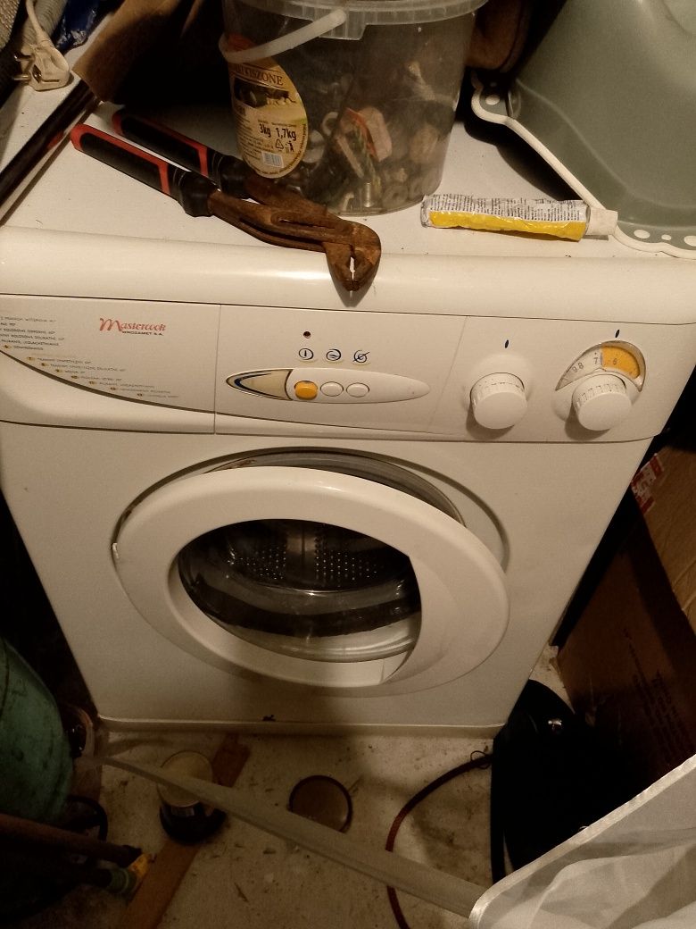 Sprzedam pralkę na cześć