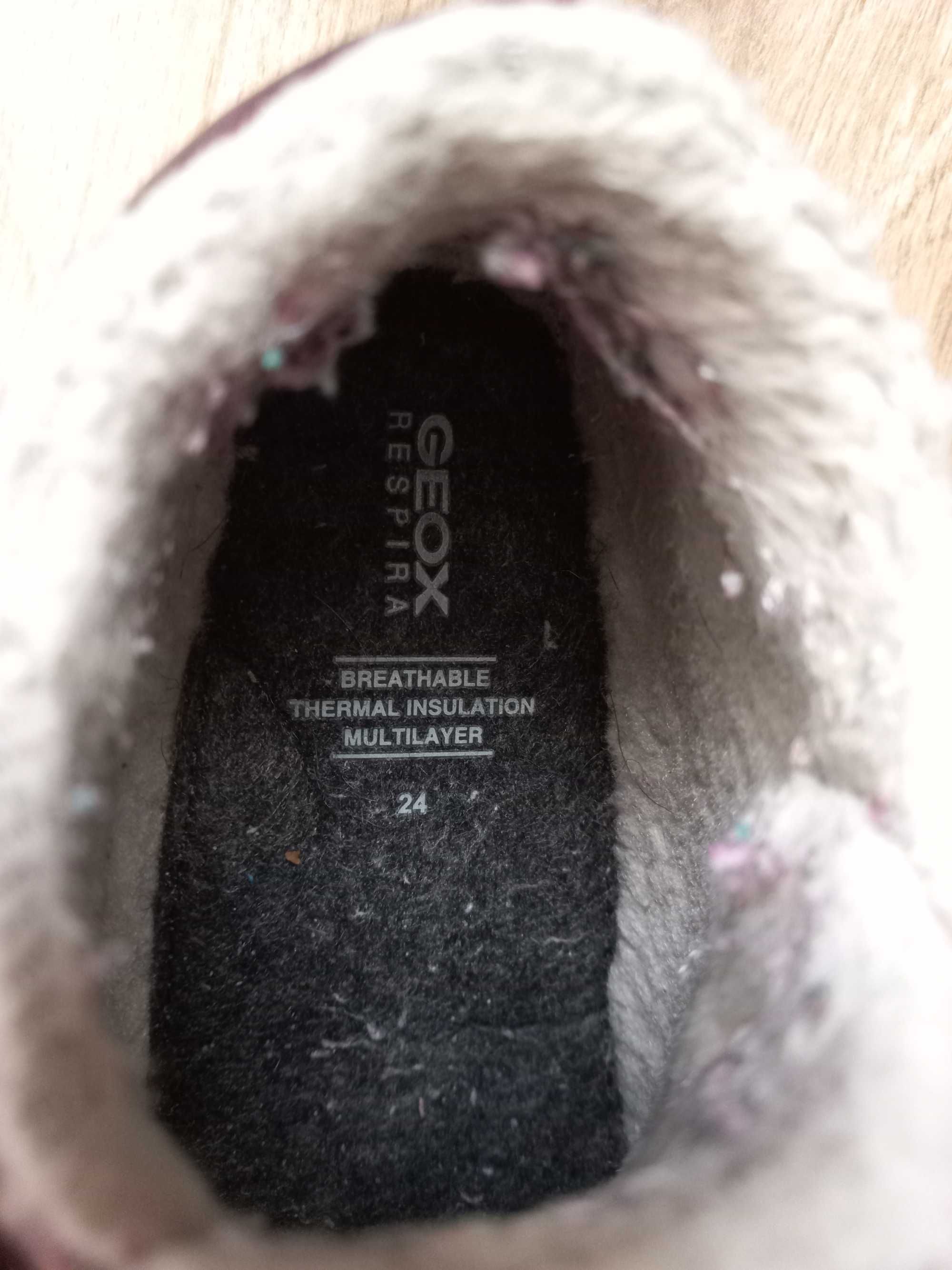 Buty dla dziewczynki Geox Respira r. 24