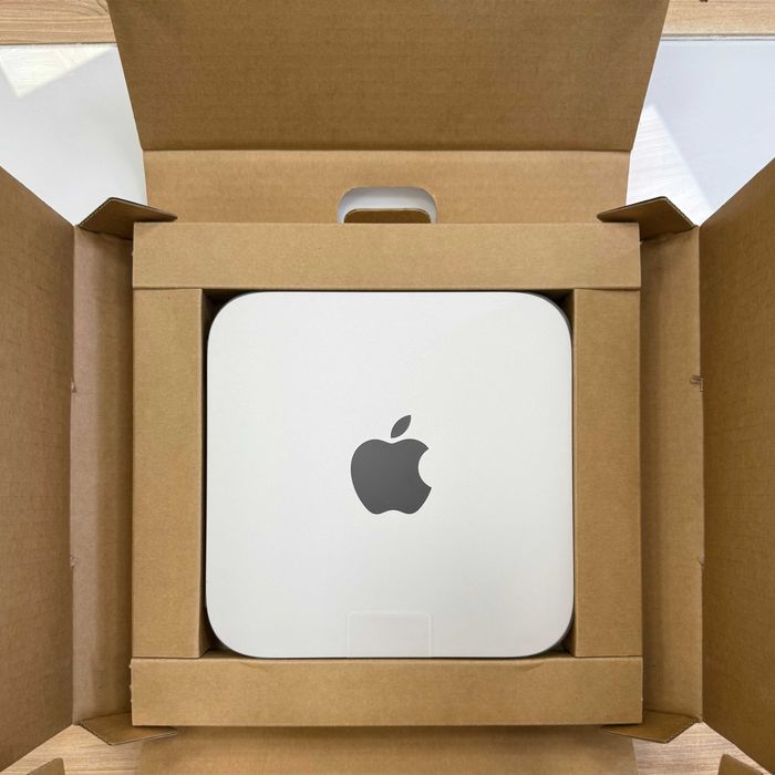 Apple Mac mini MMFK3 (2023) M2 8CPU 10GPU/8GB/512GB - Новий