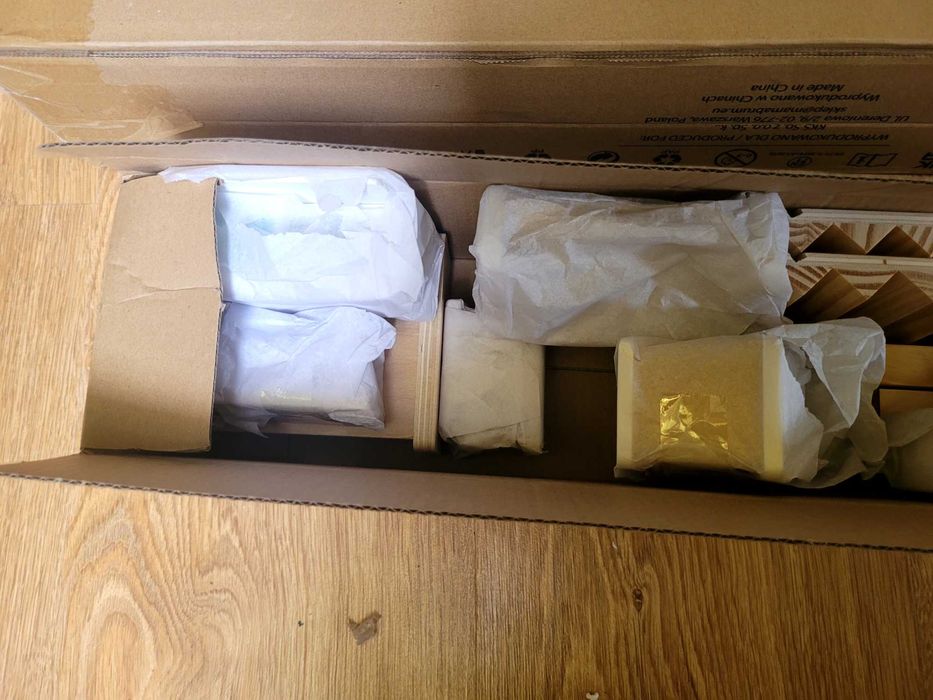 Mamabrum biały drewniany domek dla lalek