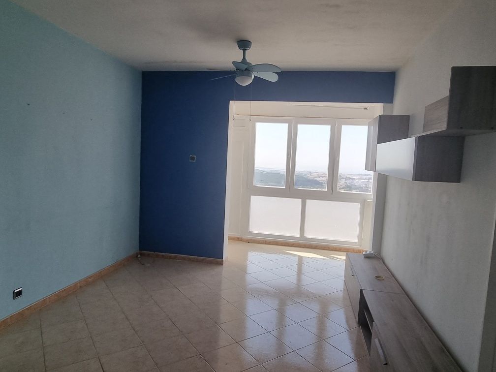 Apartamento T1 Monte Abraão