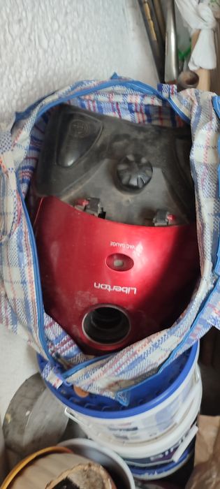 Продам пылесосы рабочие