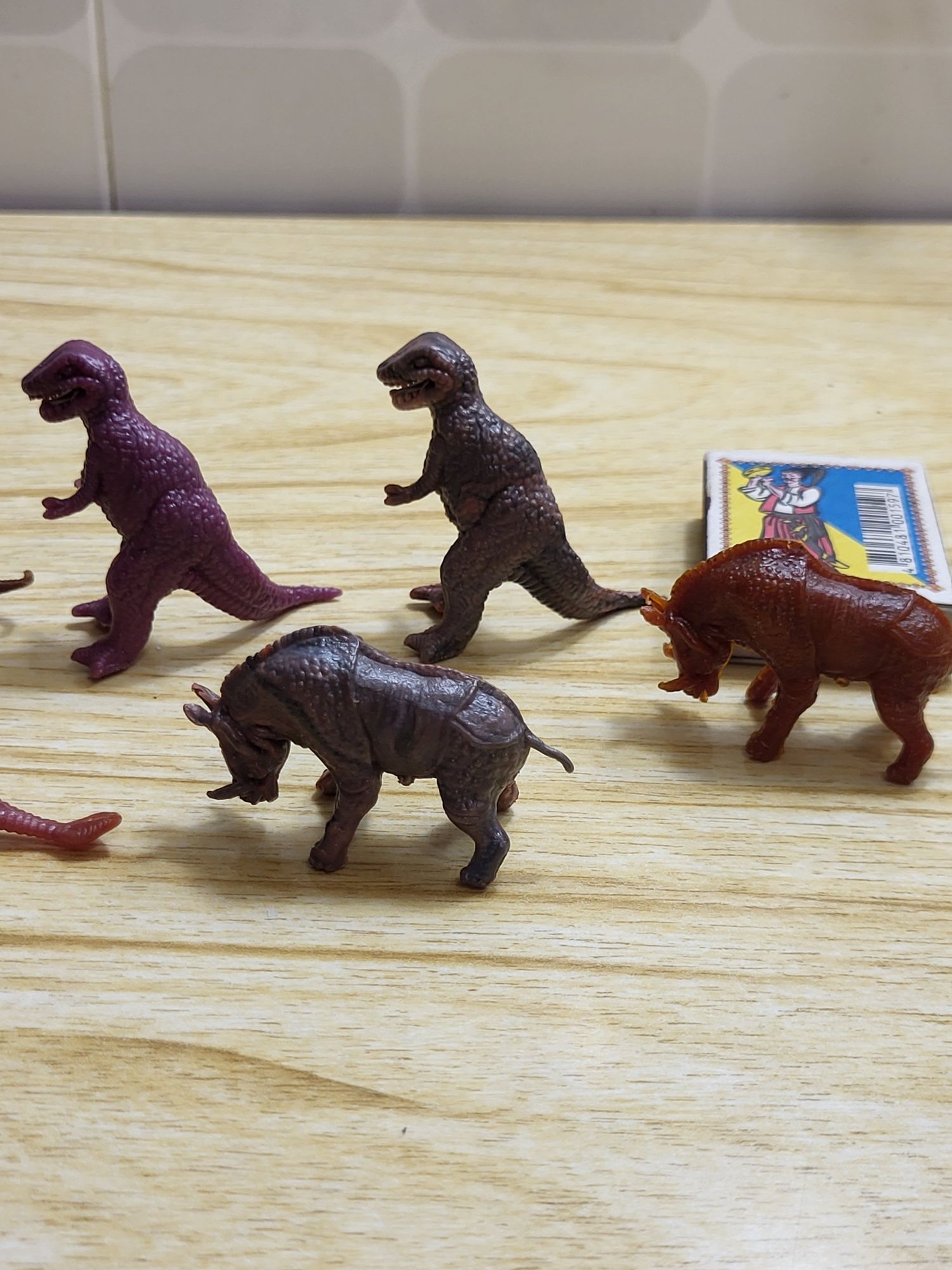 Игрушки фигурки животные динозавры времён СССР мелкие