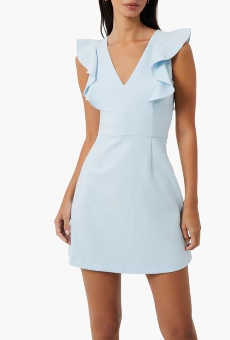 Sukienka elegancka pastelowa z falbanką na ramiączkach, M