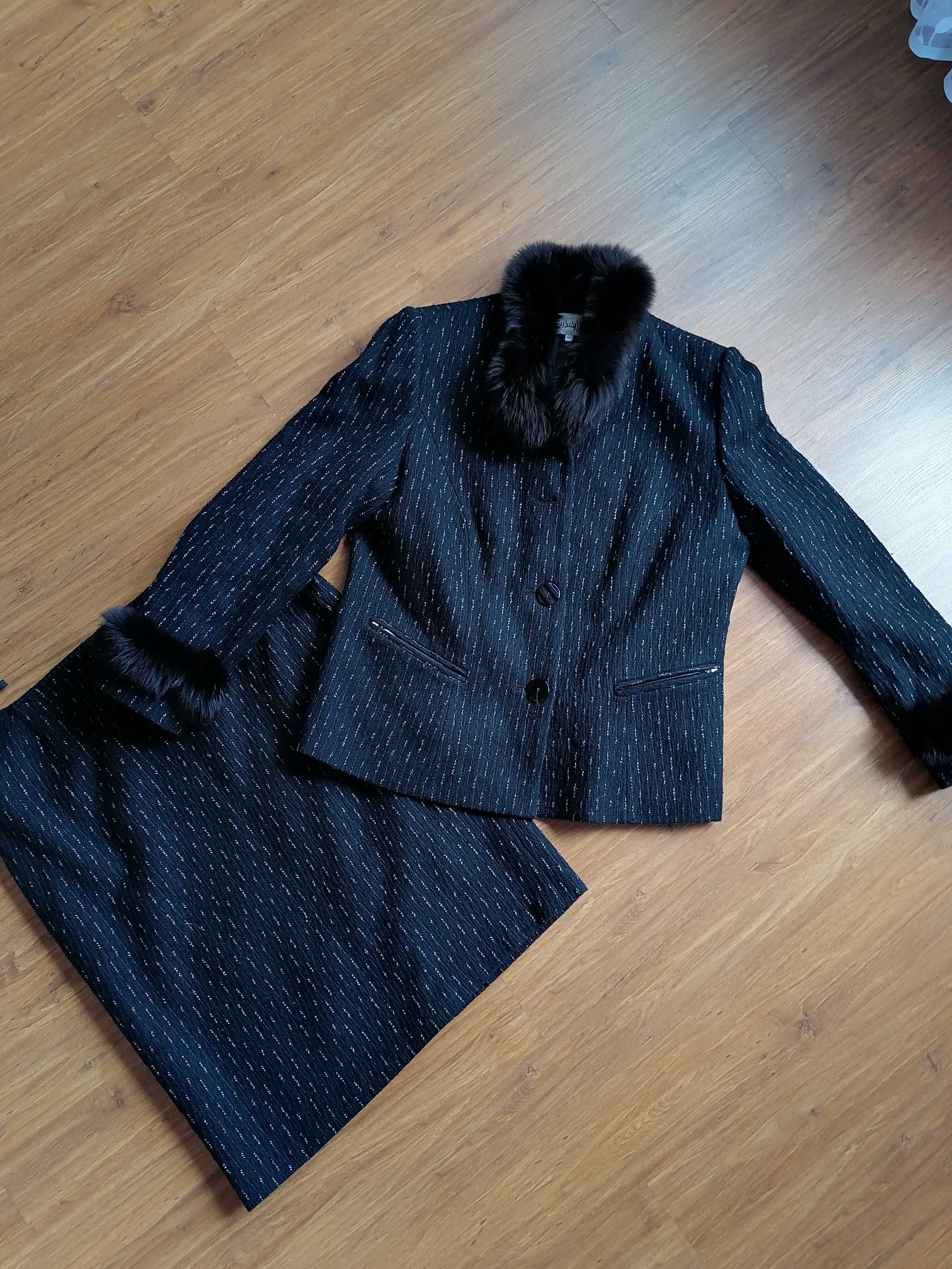 Elegancki kostium damski r 46