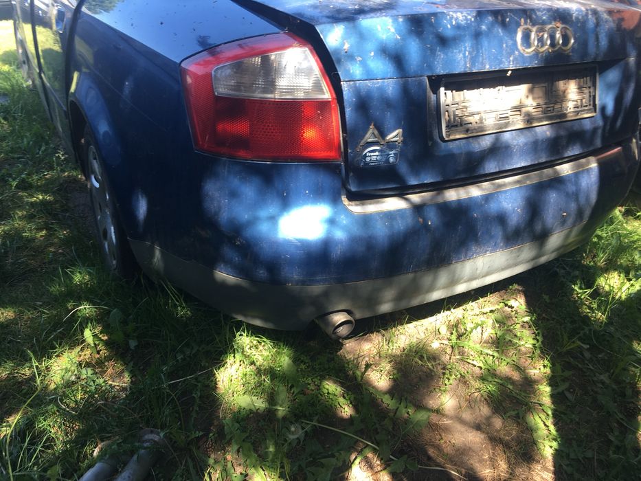 Kompletny tył zderzak lampa klapa drzwi lusterko audi a4 b6 LZ5W LY7H