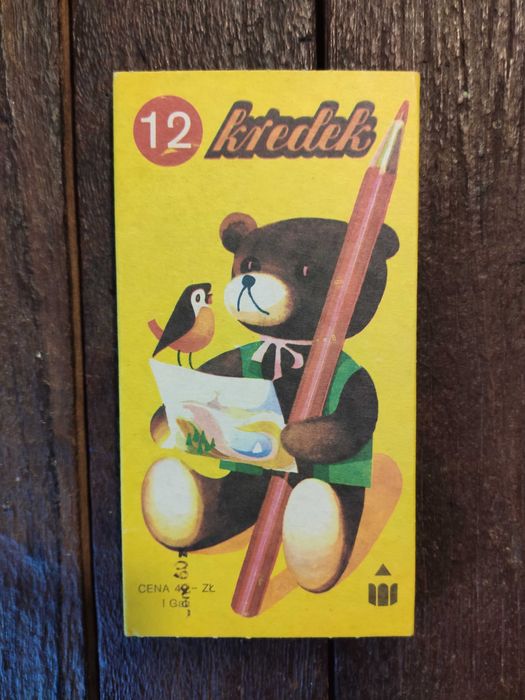 Kredki PRL z misiem nowe, opakowanie bez uszkodzeń