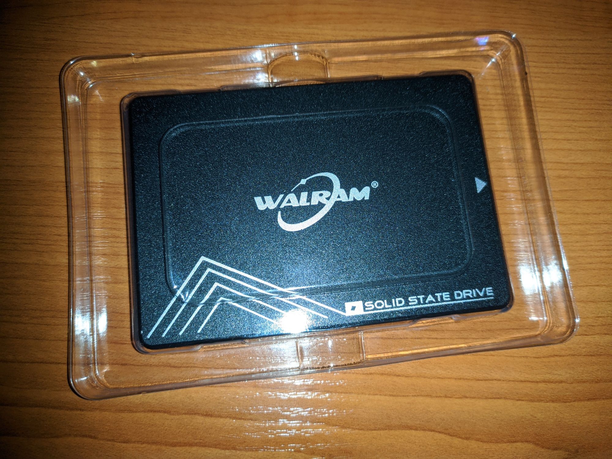 Продам новий SSD диск Walram 512GB