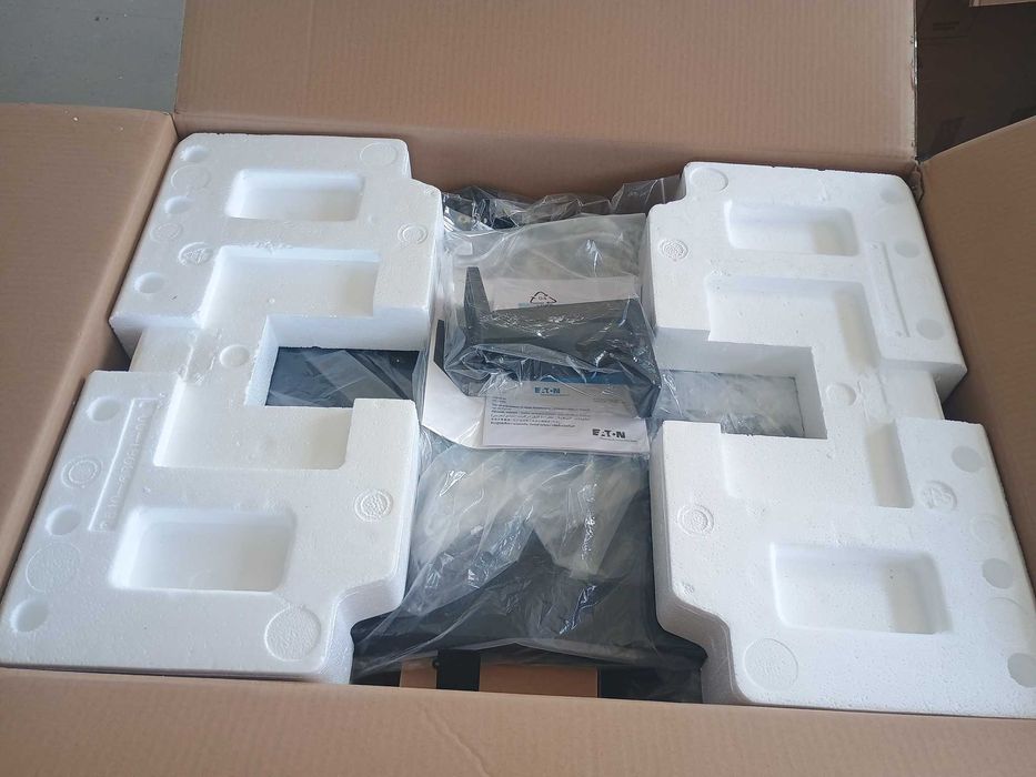 UPS zasilacz awaryjny Eaton 9PX 2200i RT2U