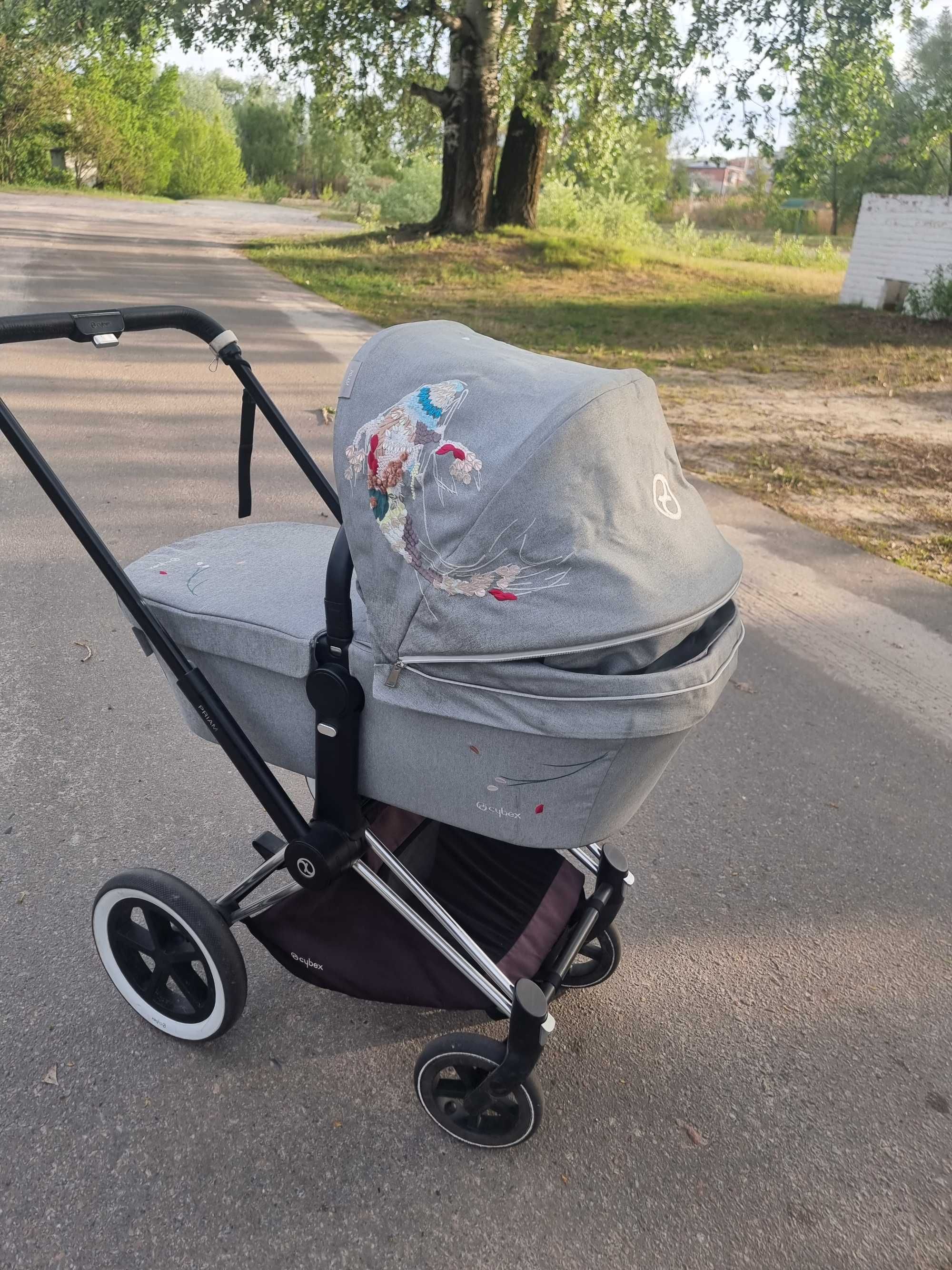 Коляска Cybex Priam Koi люлька з шассі