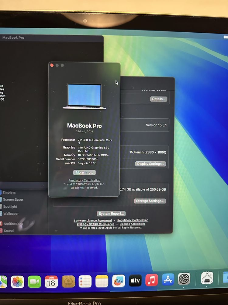 Macbook Pro 15" 2018 i7 | 16GB | 256GB imaculado
