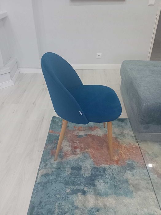 Cadeiras novas da klum