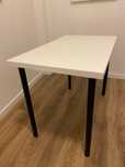 Mesa branca retangular
