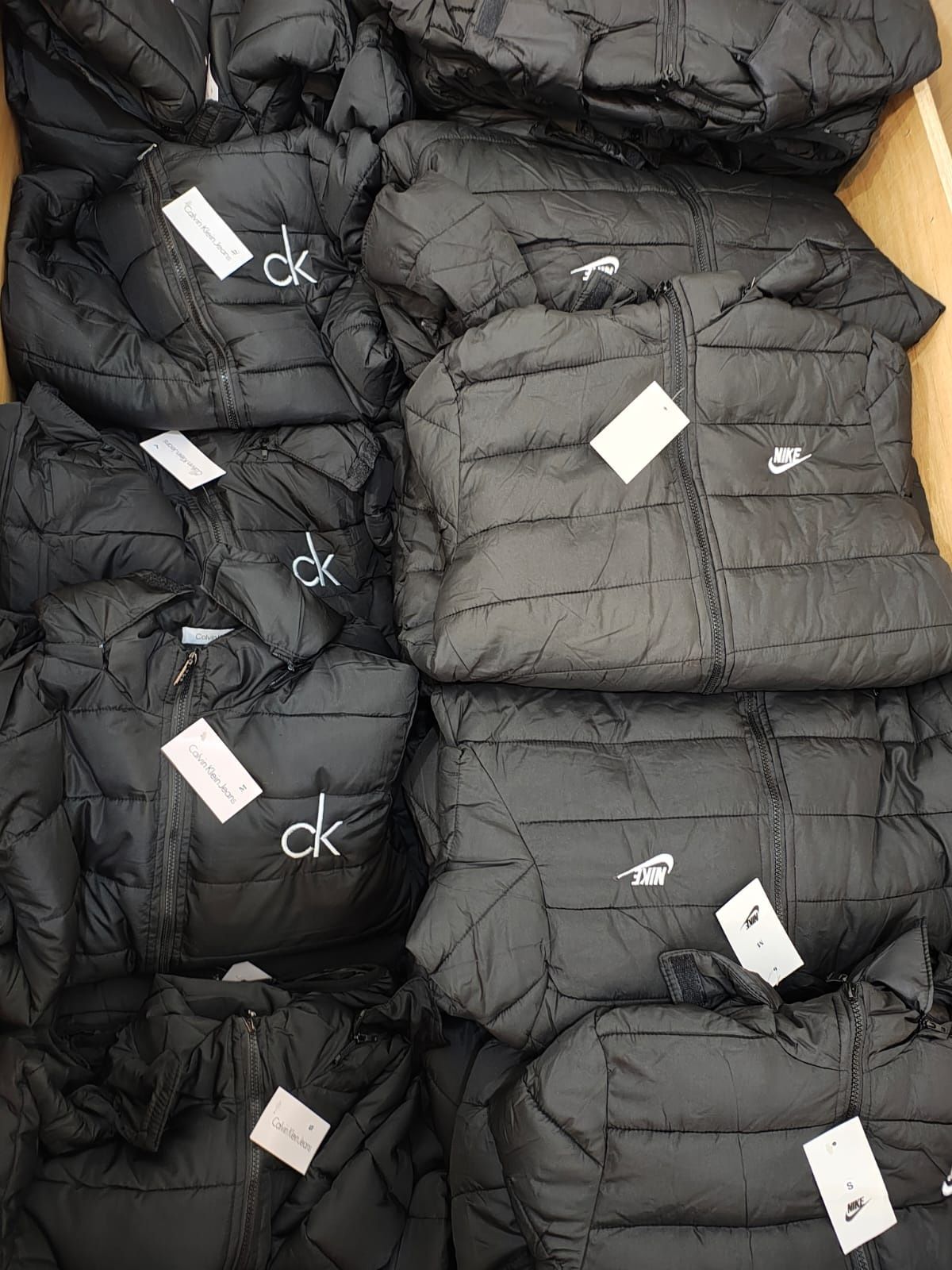 Kispos Nike e CK
