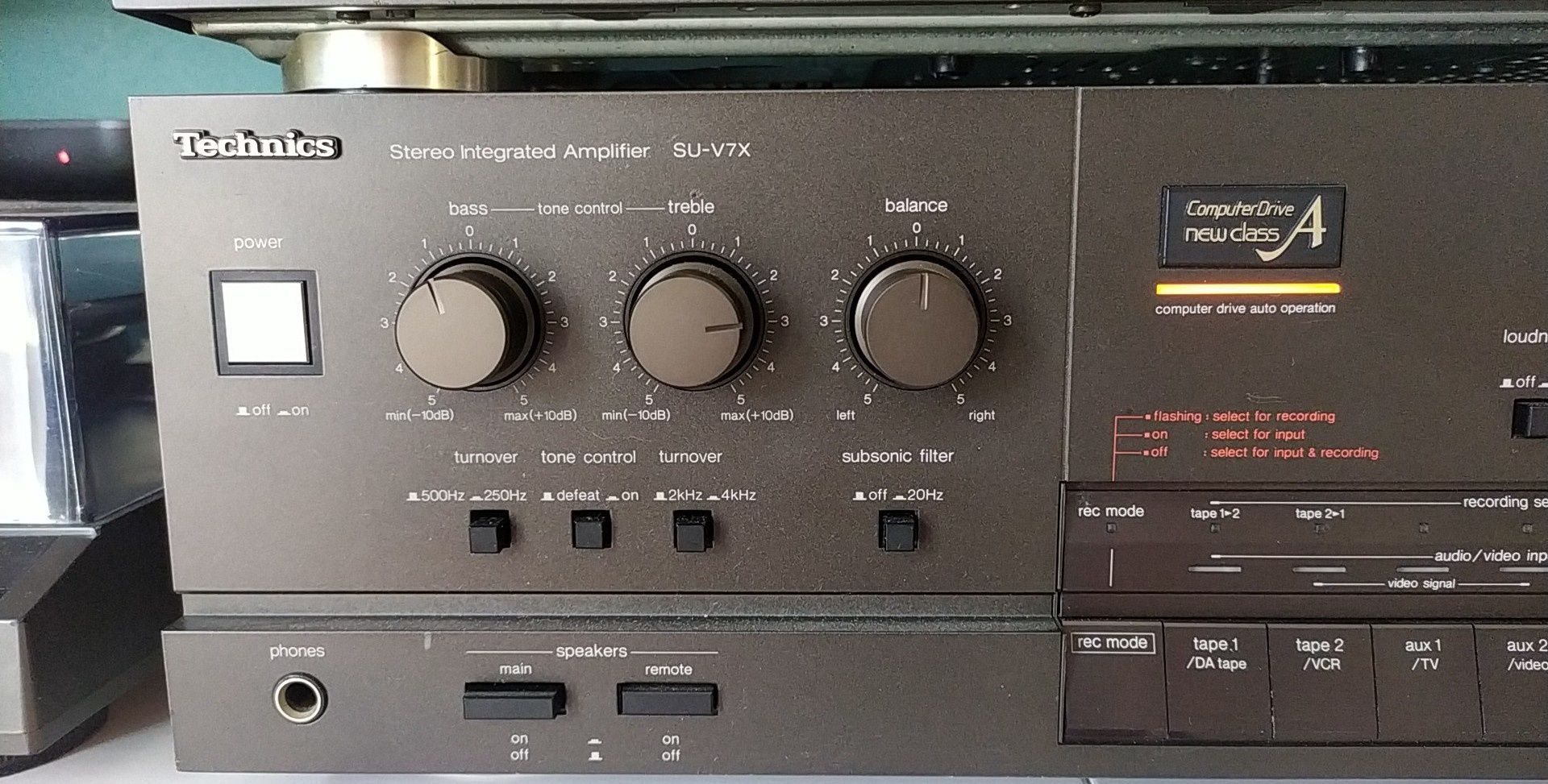 Wieża Technics wysokie modele
