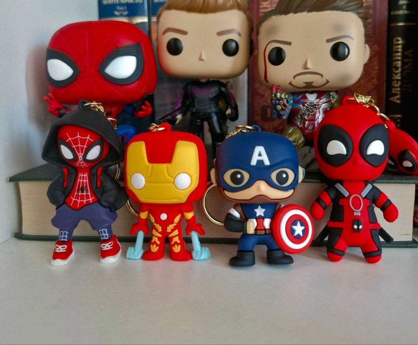 Брелоки Marvel: Spider Man, Iron Man, Deadpool, Capt. America, Venom