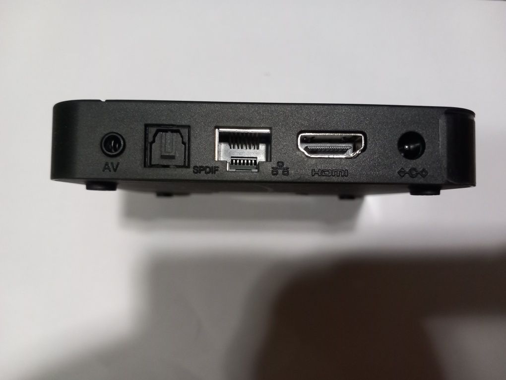 Box Android Tanix 4 GB/32GB