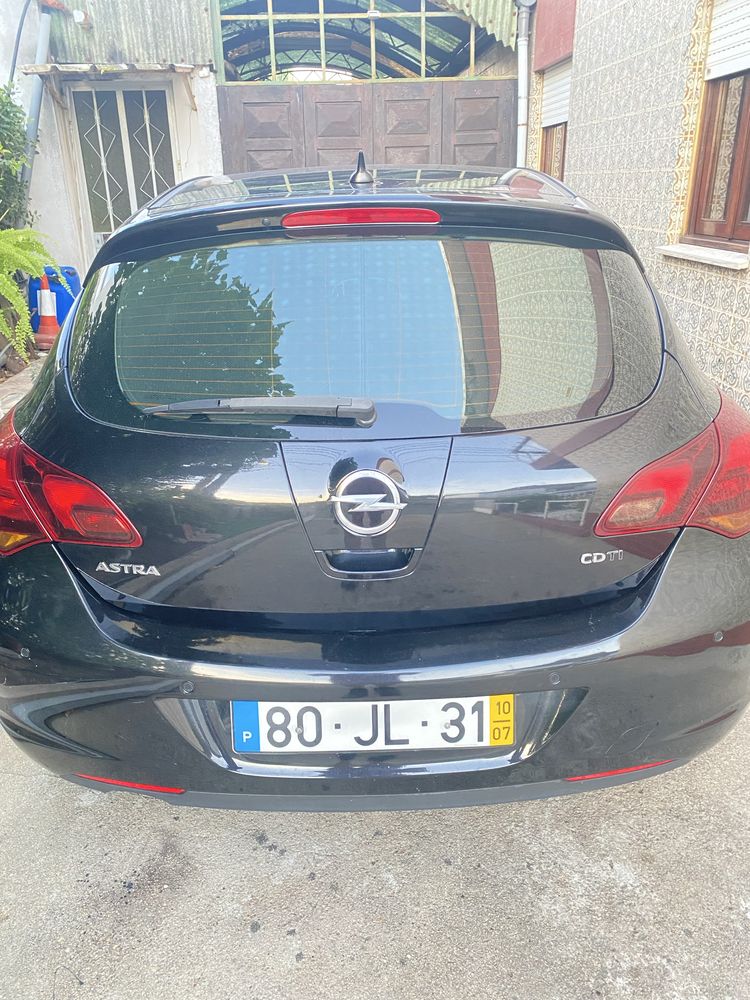 Opel Astra J 1.7