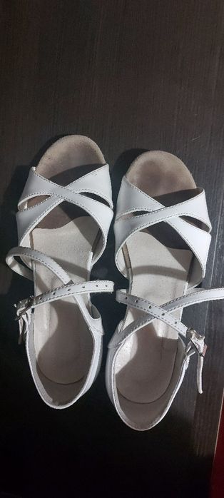 Туфлі для танців дитячі на дівчинку