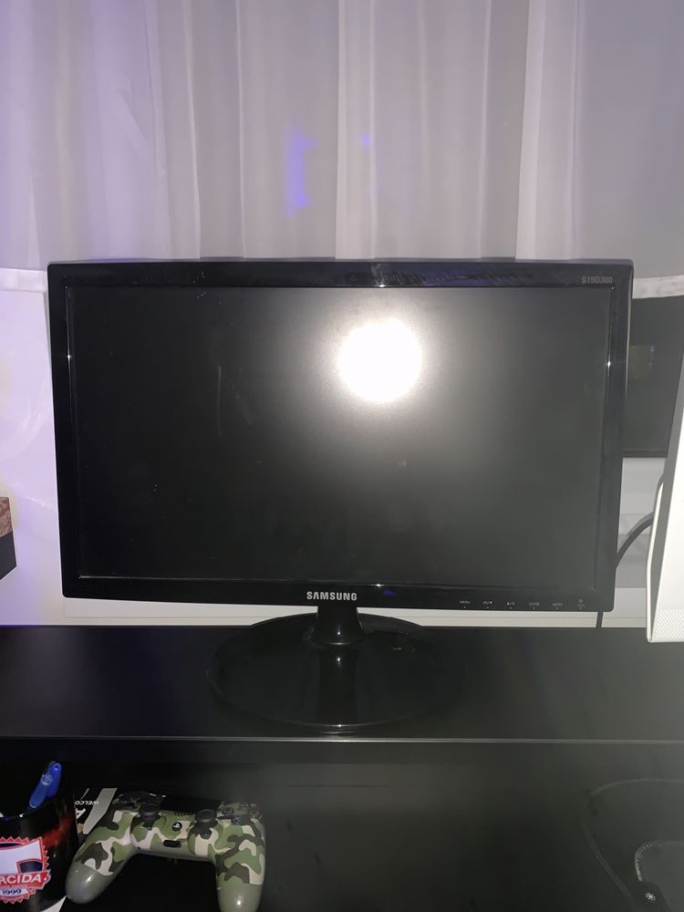 monitor LED sd300 47 cm