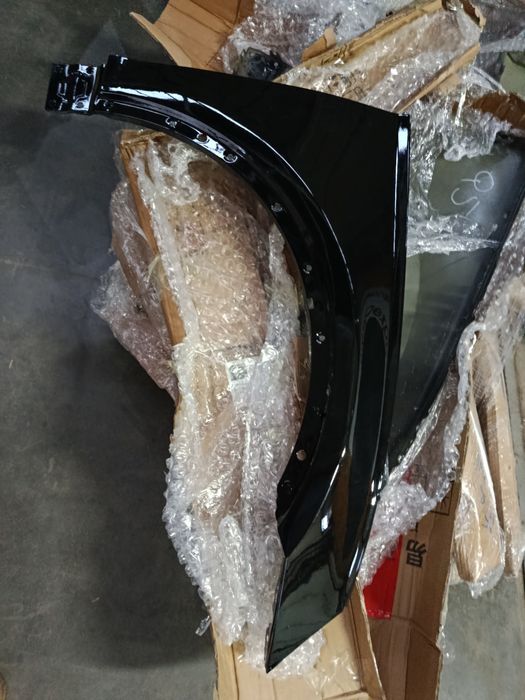 Б/у крила оригінальні R/L AUDI Q5 2017-