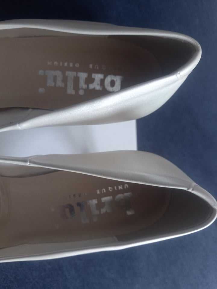 Buty ślubne Brilu