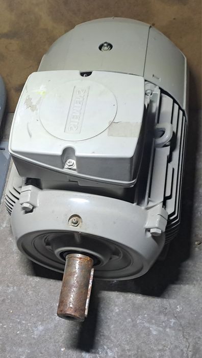 Nowy Silnik Siemens 7.5kw  2950