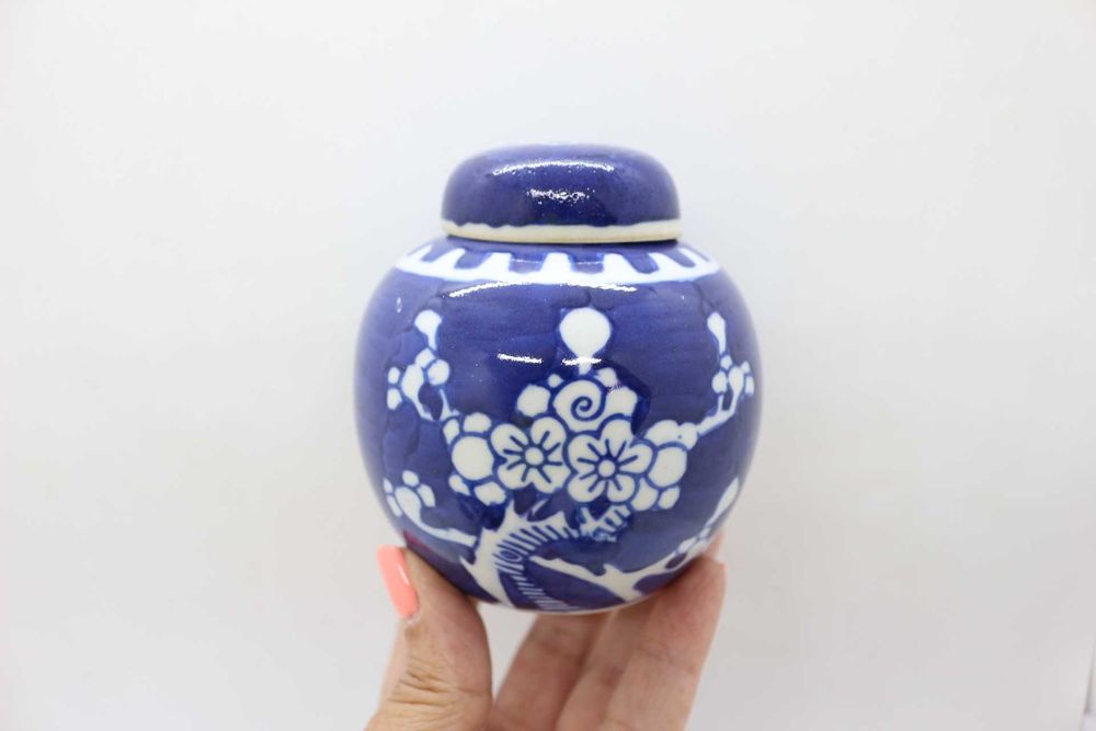 Pote Porcelana Chinesa Ginger Prunus Kangxi Azul e Branco XX 10cm