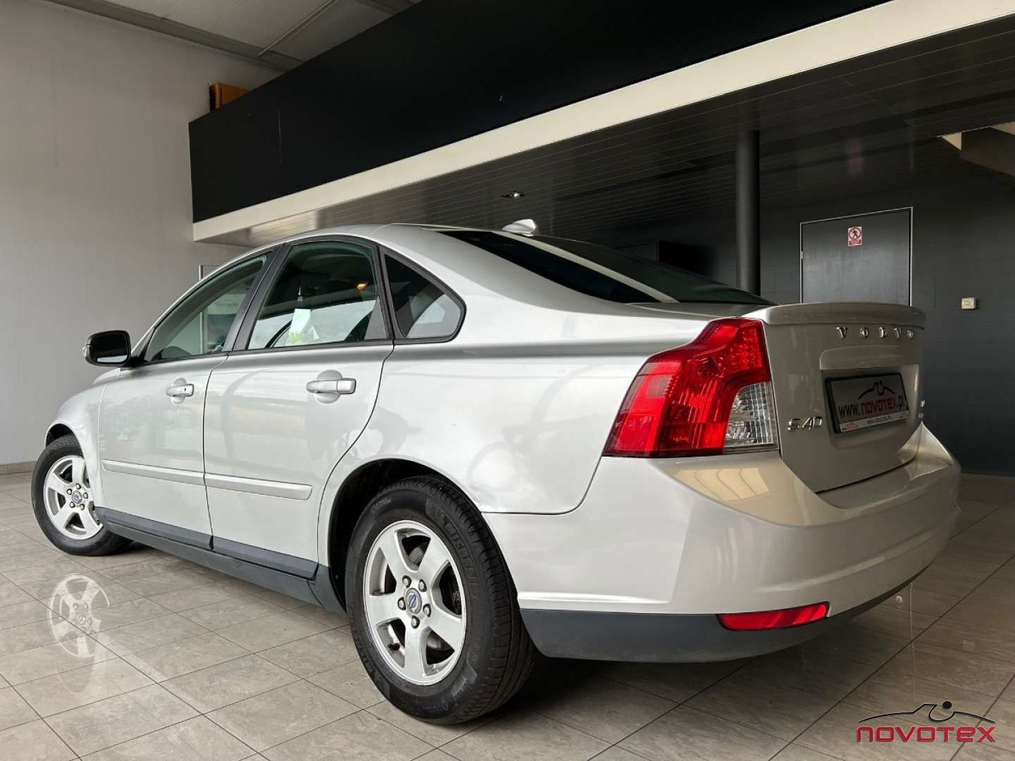 Volvo S40 1.6D*Momentum*klimatronik*tempomat*nowy rozrząd+DPF*serwis w ASO Volvo