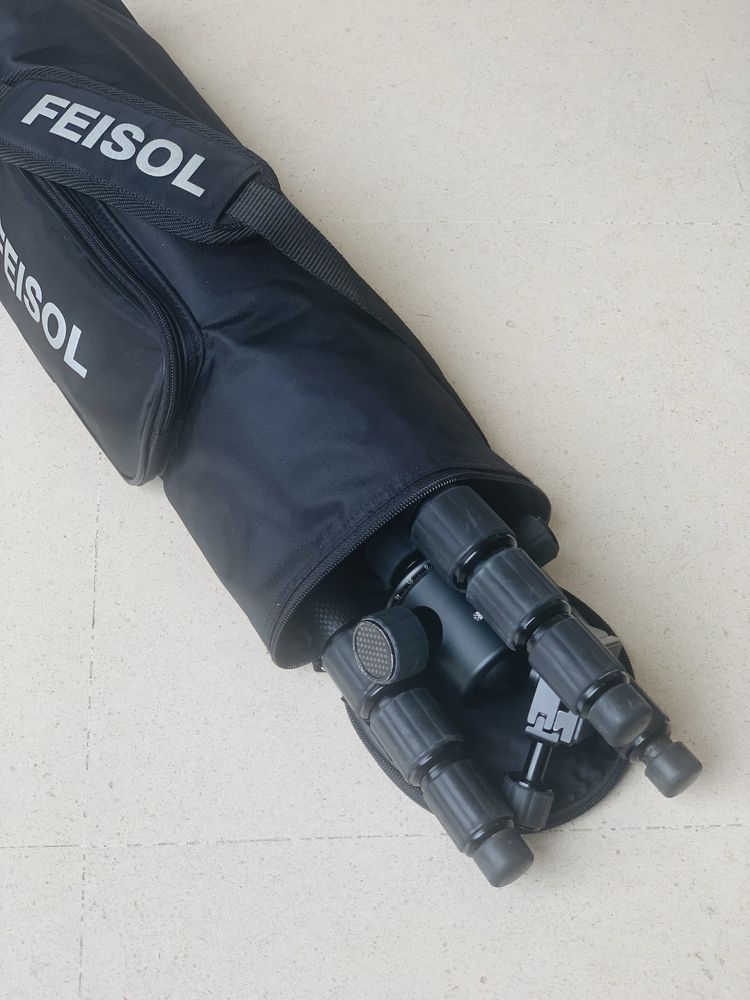 Tripé carbono Feisol CT-3441S com cabeça CB-40D
