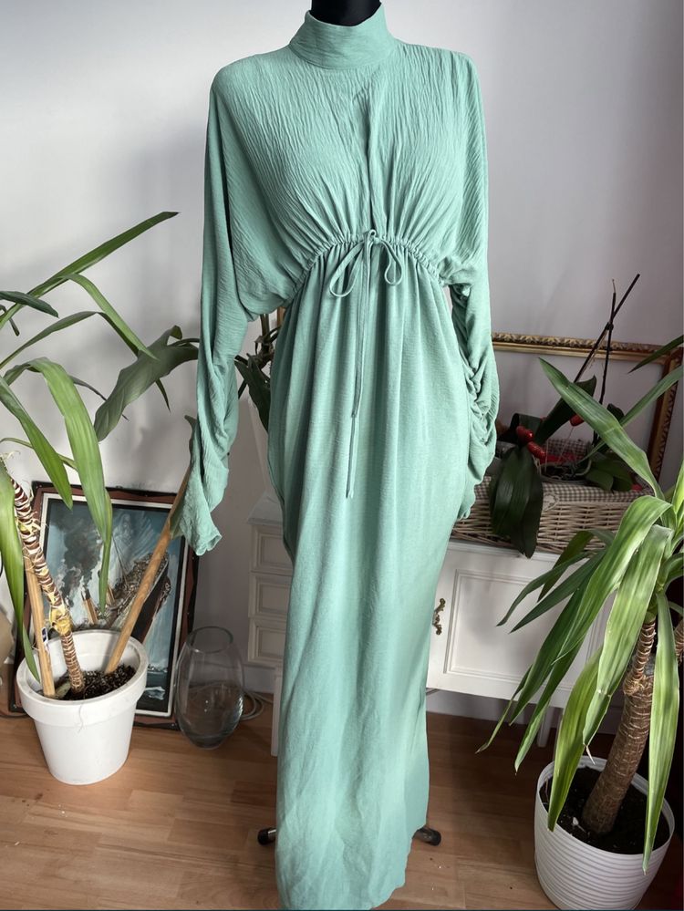 Miętowa drapowana sukienka maxi L 40 xl 42 Pretty Little Thing