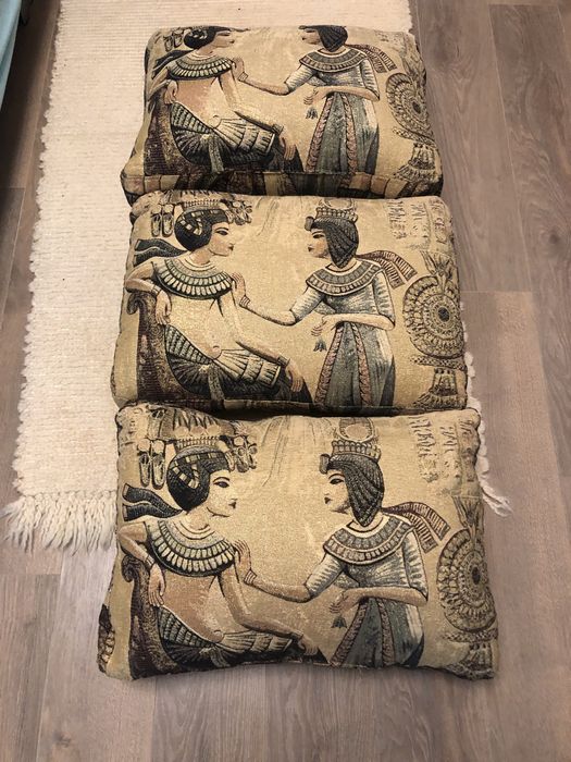 Декоративні подушки