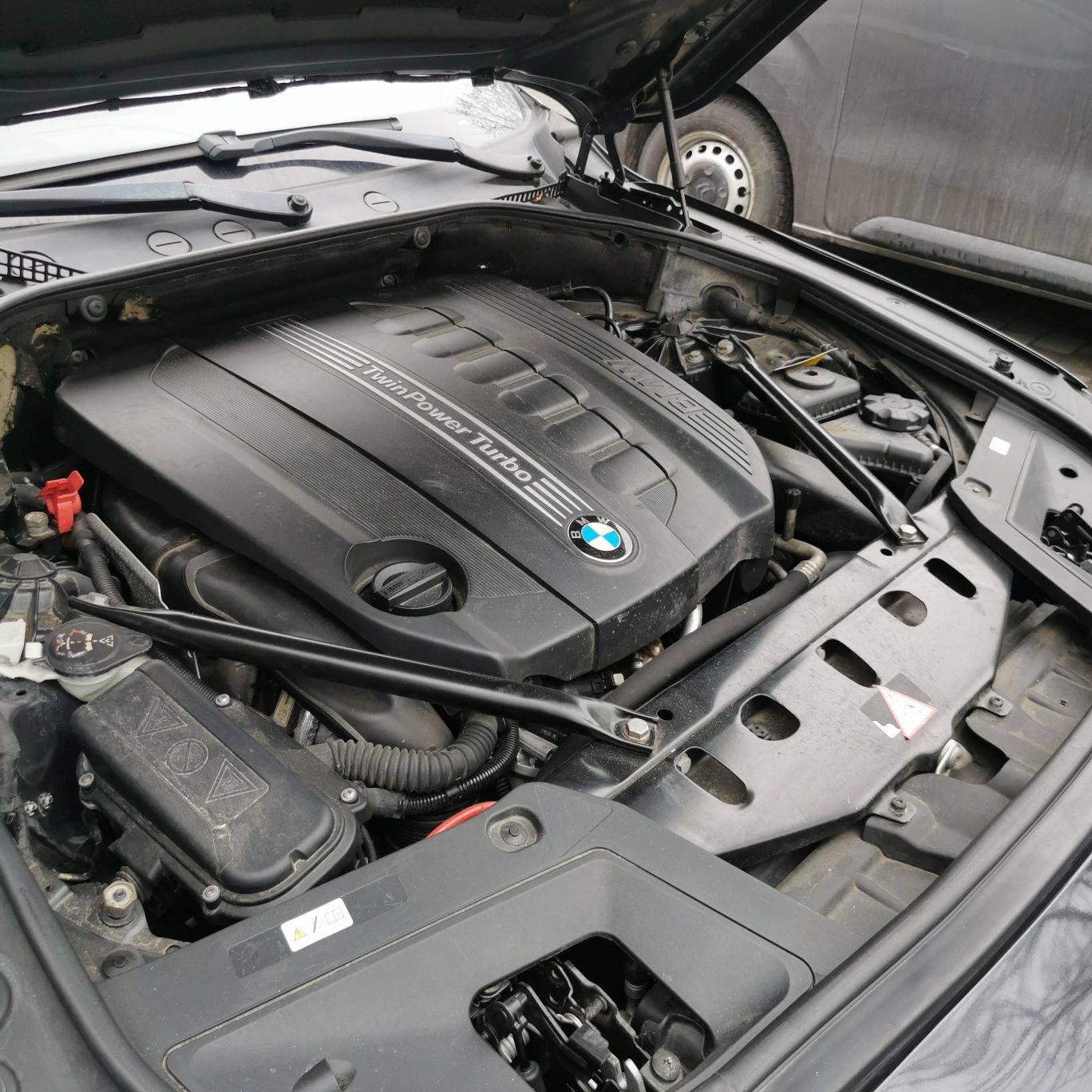 BMW F07 5GT 535D 2012