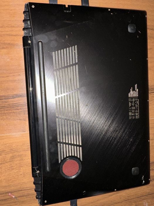 lenovo y 50-70 core i7-4710HQ/GTX 860M 6 gb/16 ram/320ssd