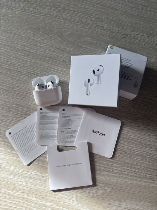 Apple AirPods 4 z ANC – NOWE