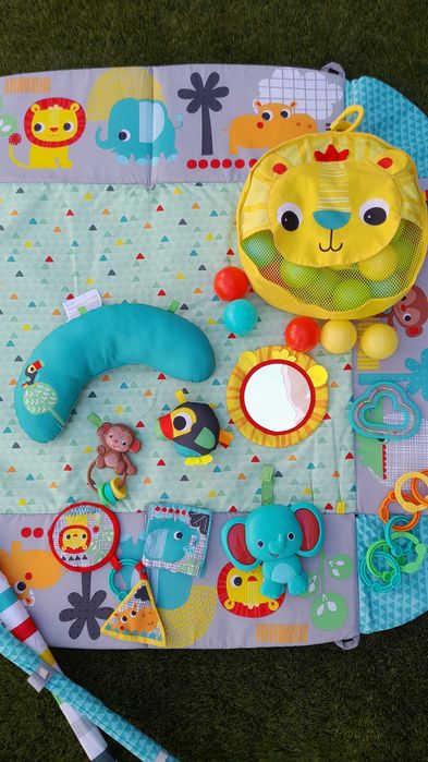 Bright Starts - Manta/tapete de Atividades 5 em 1