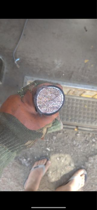 Куплю лом меди***370***чистую и в кабелях!Куплю медь по высокой цене