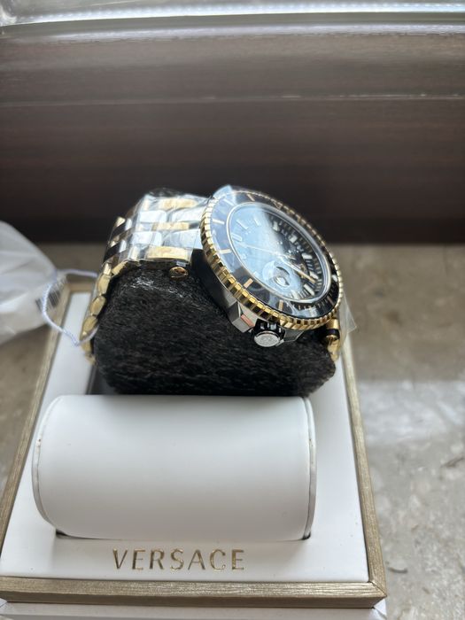 Zegarek Versace VAEK00518 oryginalny nowy