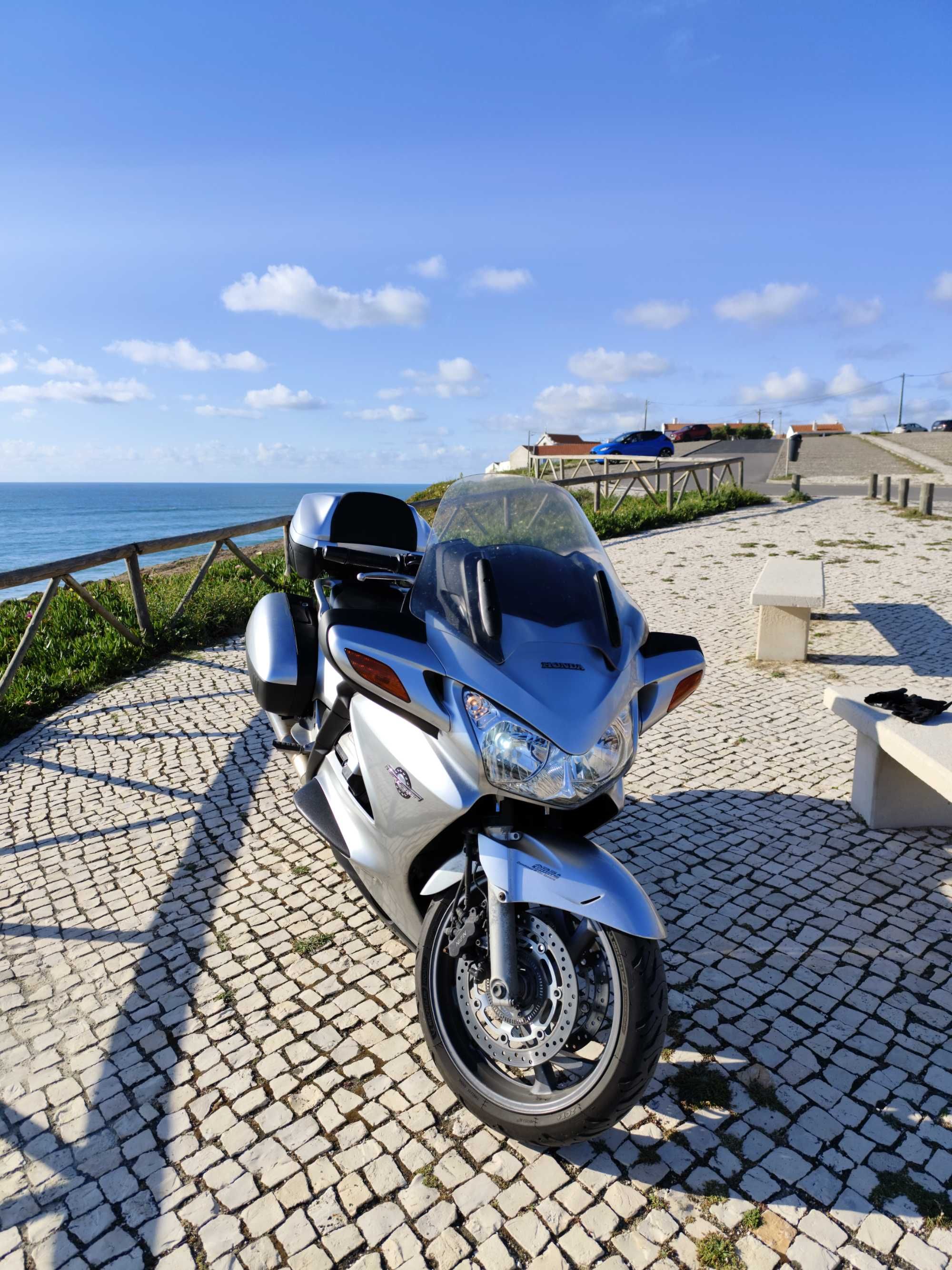 Honda PAN 1300 ST 2010 (possível fazer credito!)