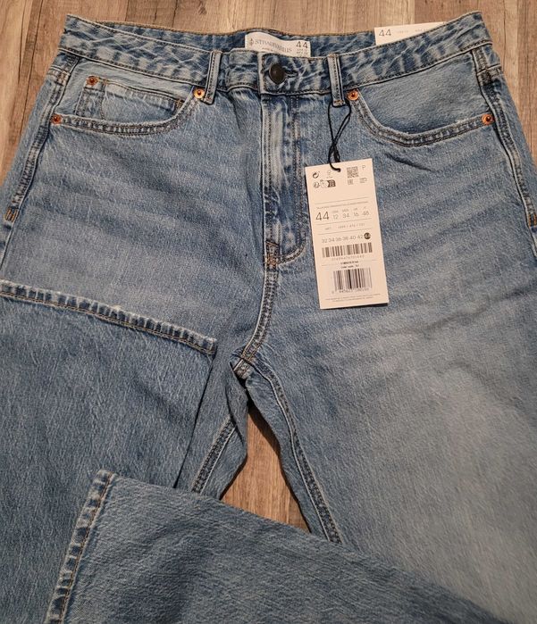 Jeansy Straight Leg Stradivarius r. 42
