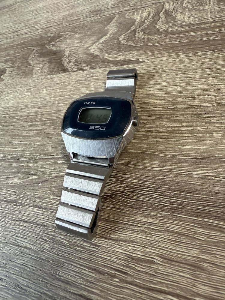 Timex ssq годинник