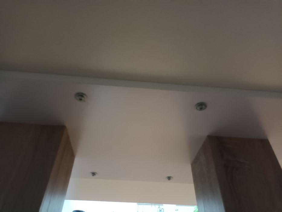 Mesa de sala de jantar, kitnet ou cozinha.